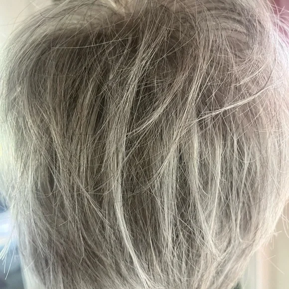 Tony of Beverly FIONA adjustable wig Minx - Picture 9 of 15